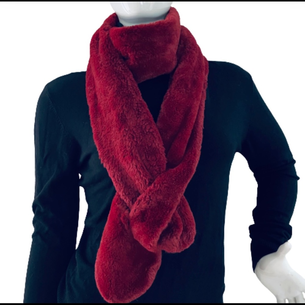 LAUNDRY BY DESIGN SCARF 🧣